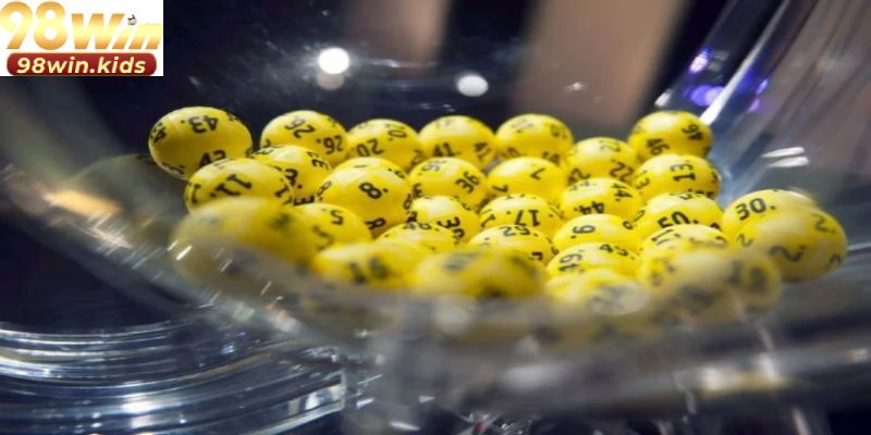 de ve 12 hom sau danh con gi